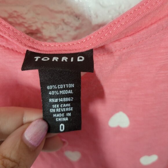 Valentines Day Torrid Womens Top 0 0X Plus Tank Lightweight Pink White PIN25E - Picture 7 of 7